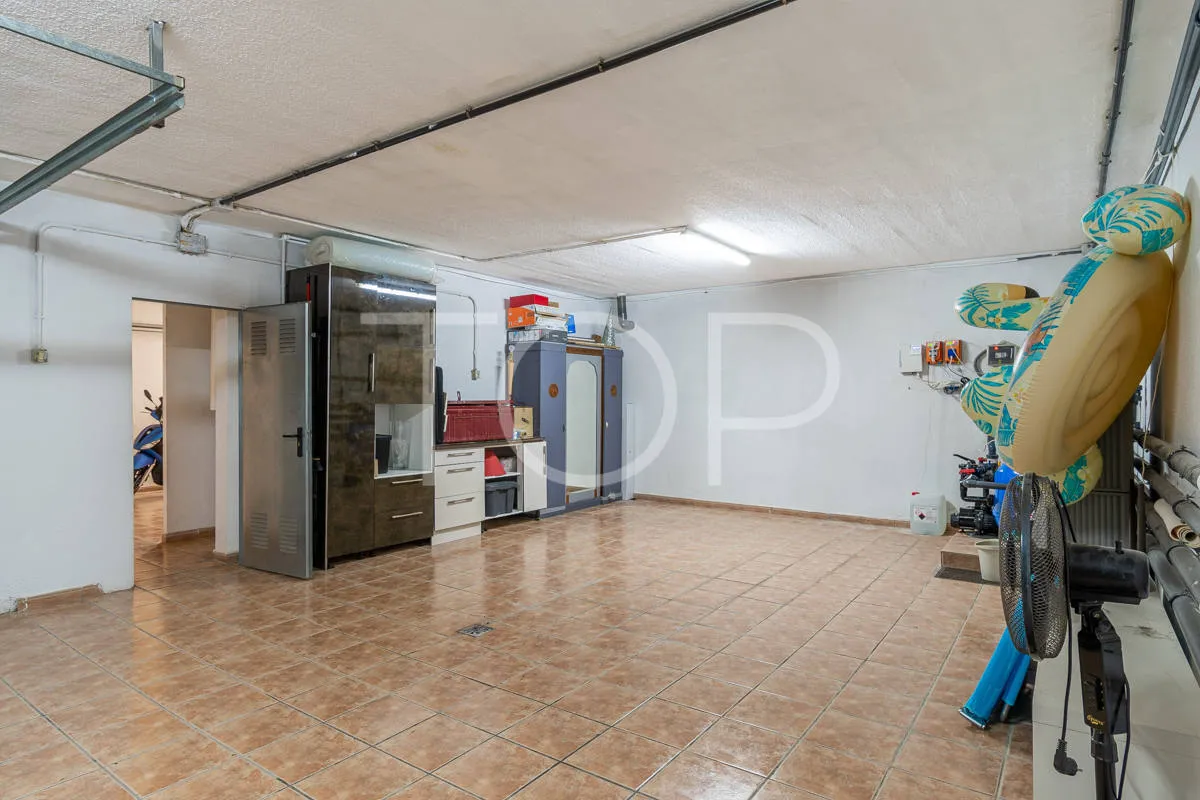 Reihenhaus mit Panoramablick auf das Meer und privatem Pool in privilegierter Lage in Roque del Conde