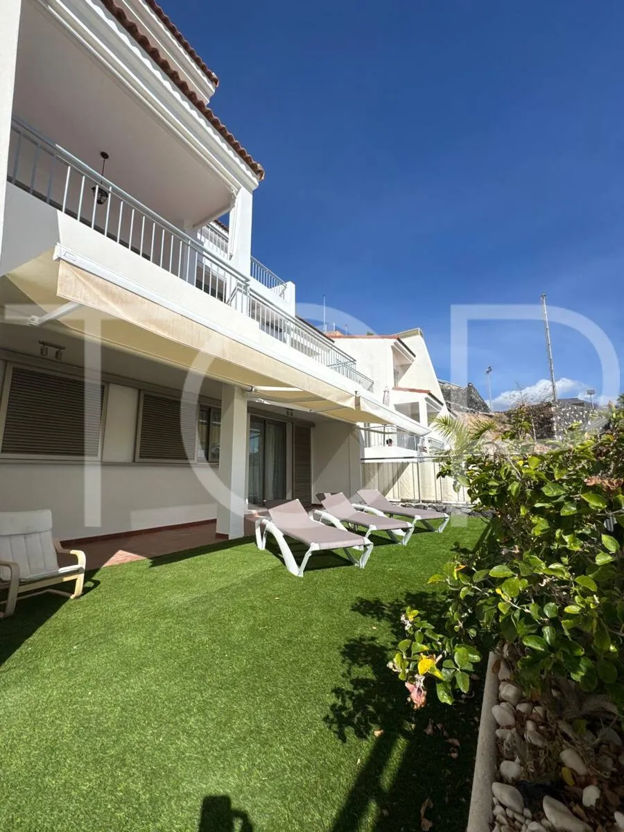 Moderno apartamento con tres dormitorios en venta en Magnolia Golf Resort, La Caleta