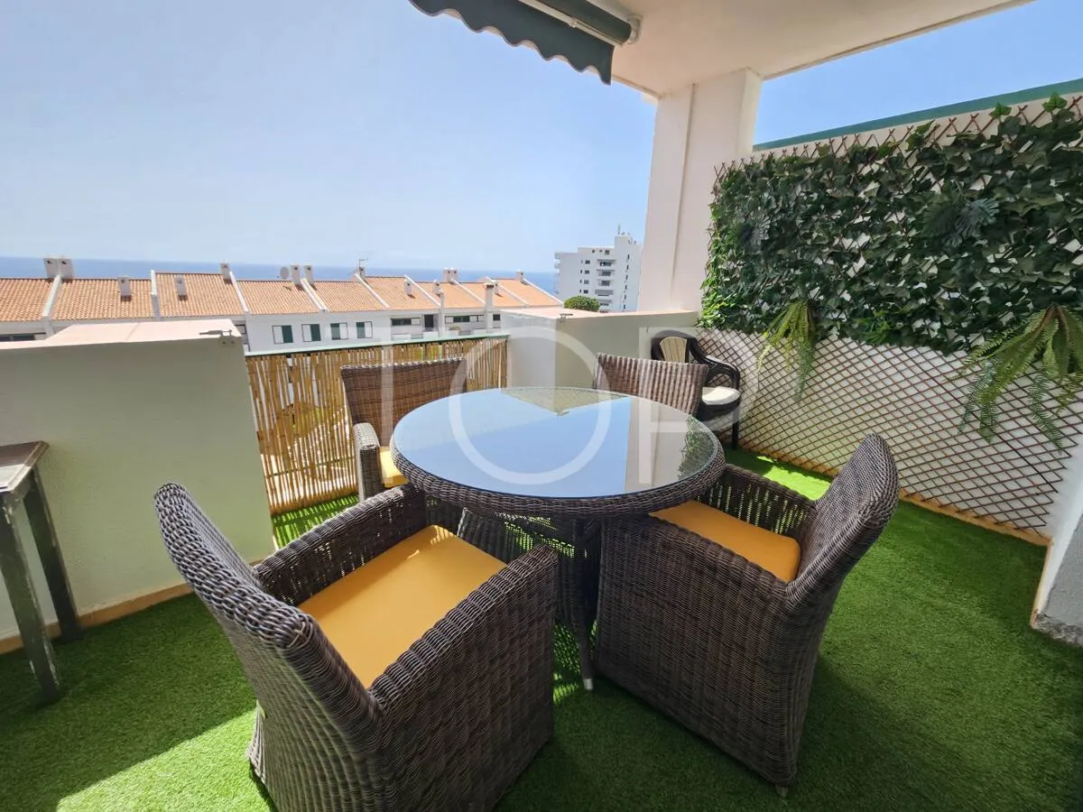 Apartment located 300m walking distance from Callao Salvaje beach.