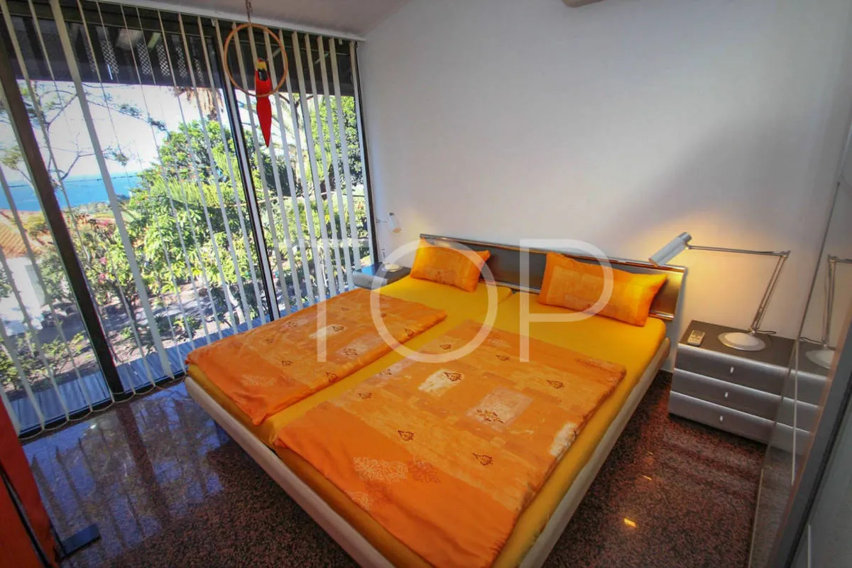 Finca mit Meerblick und 6 Wohnungen in Alcalá – Verkauf