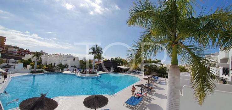 Gran dúplex de 3 dormitorios en venta en Adeje Paradise, Playa Paraíso