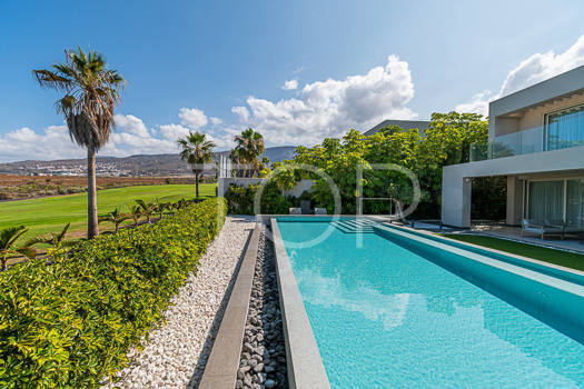 Spectacular dream villa for sale in Golf de Adeje