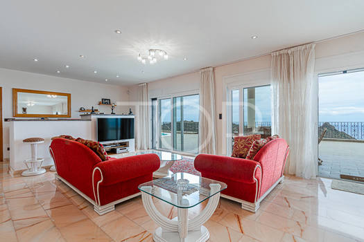 Exquisite Villa in Costa Adeje mit atemberaubendem Meerblick