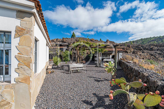 Bonita villa independiente en un entorno natural en Arguayo - Santiago del Teide