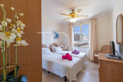 Geräumiges und helles Penthouse mit 2 Schlafzimmern und Meerblick zum Verkauf in Terrazas del Faro, Palm-Mar, Arona