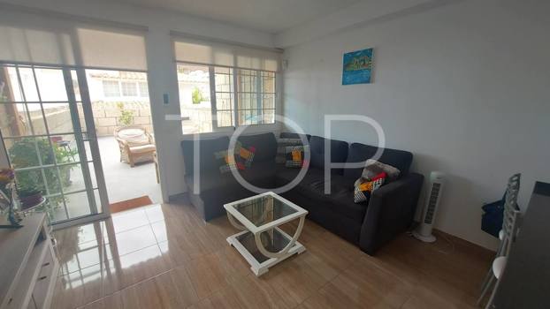 Very cosy townhouse with garage for sale in the centre of Palm-Mar
