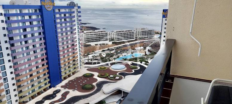 Moderno apartamento con impresionantes vistas en Playa Paraíso