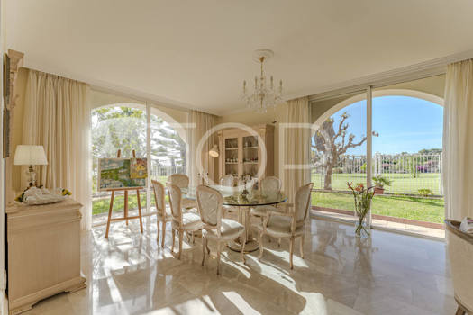 Exklusive Traumvilla mit zeitloser Eleganz und atemberaubendem Panoramablick in Golf Costa Adeje