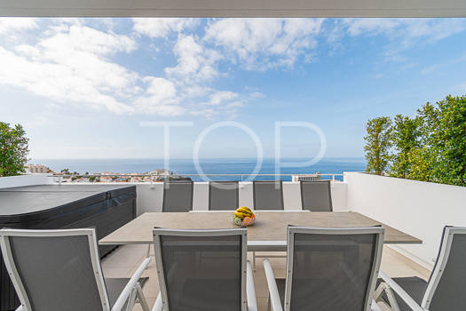 Luxury penthouse with spectacular sea views in Los Gigantes