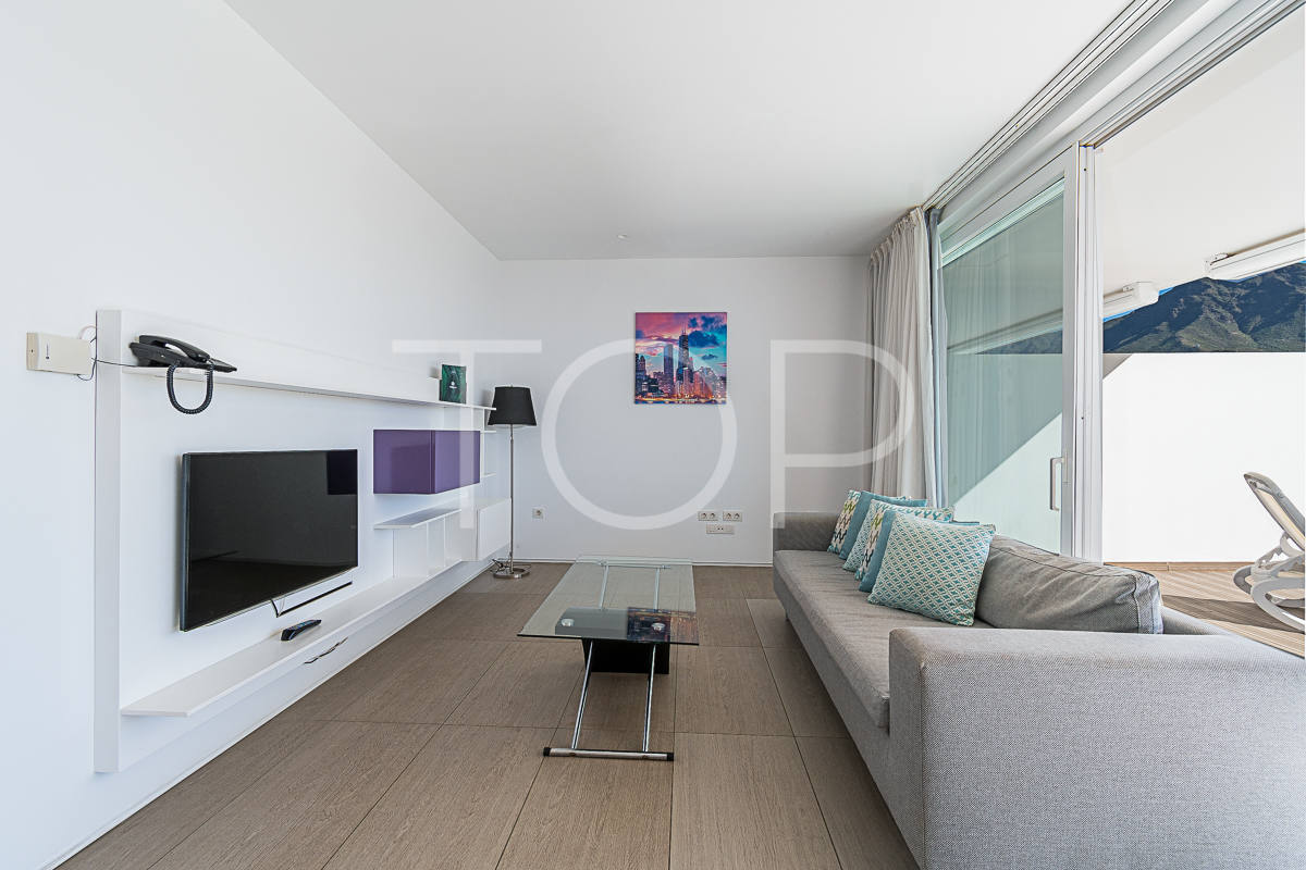 Apartamento moderno con fantásticas vistas al mar en venta en una zona exclusiva de Costa Adeje