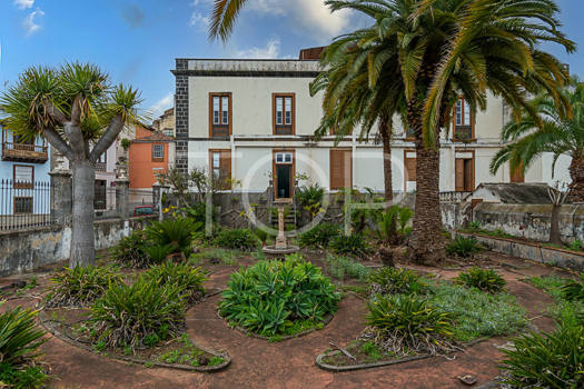 Charmantes freistehendes Immobilienobjekt im historischen Zentrum von La Orotava