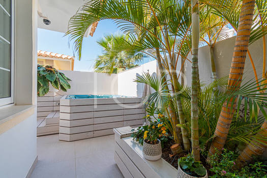 Stilvolles modernes Haus mit Meerblick in Palm Mar