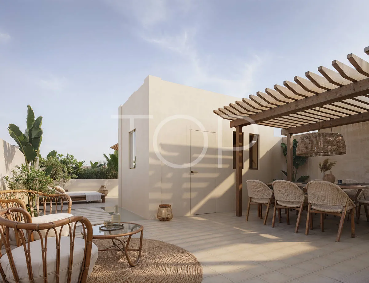 Amplio apartamento con varias terrazas y vistas al mar en Los Cristianos
