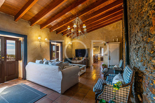 Wunderschöne freistehende Villa in der natürlichen Umgebung von La Esperanza
