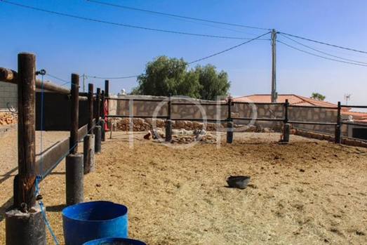 Casa de campo rustica con terreno ideal para caballos en San Miguel