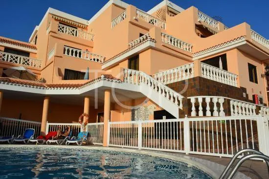 Interesting investment opportunity in multi-purpose commercial premises in San Eugenio Alto