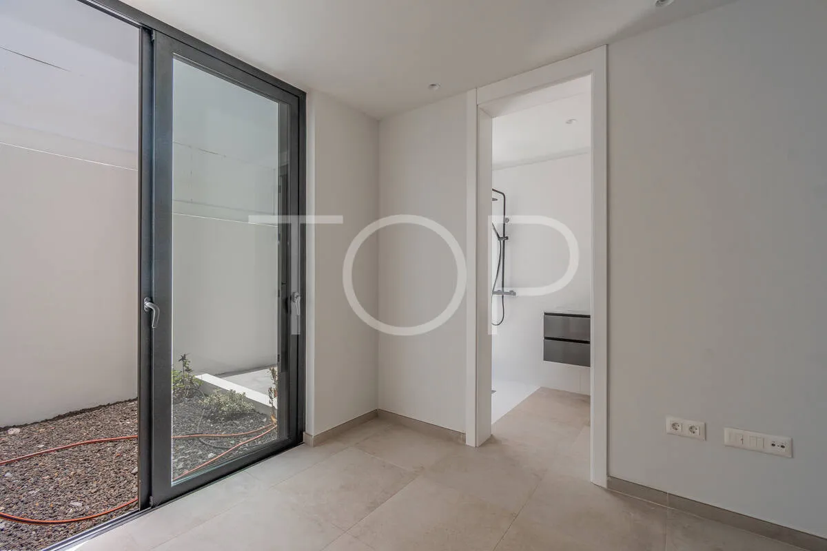 Moderne Wohnung im Herzen von Adeje mit großer Terrasse und Parkplatz