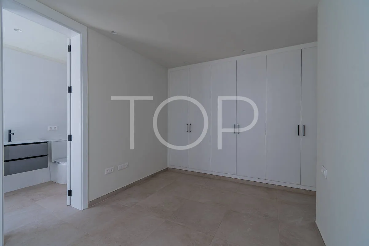 Moderne Wohnung im Herzen von Adeje mit großer Terrasse und Parkplatz