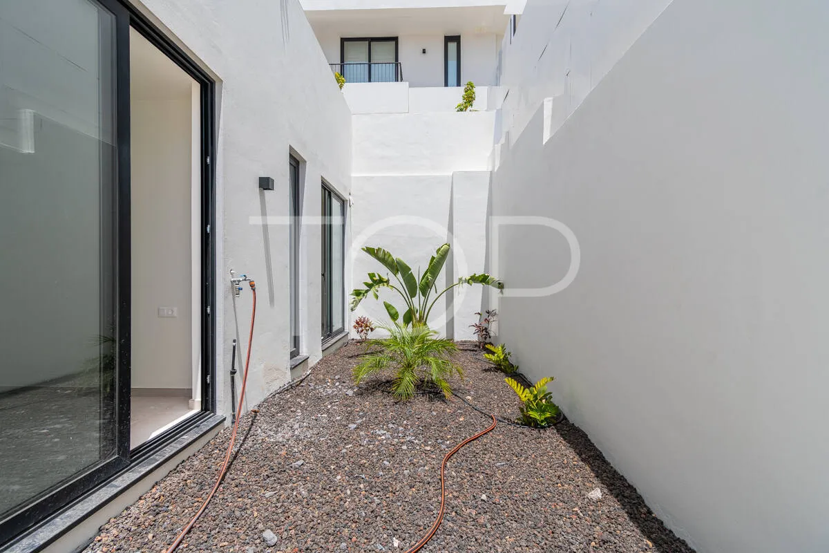 Moderne Wohnung im Herzen von Adeje mit großer Terrasse und Parkplatz