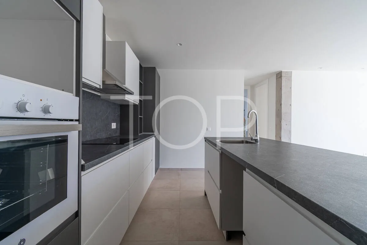 Moderne Wohnung im Herzen von Adeje mit großer Terrasse und Parkplatz