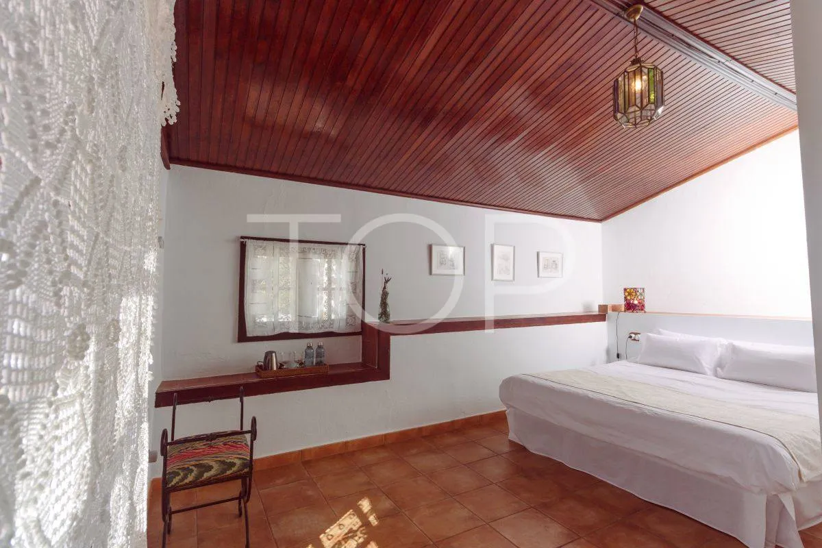 Preciosa Casa Rural con encantador patio interior a la venta en el acogedor municipio de Arona