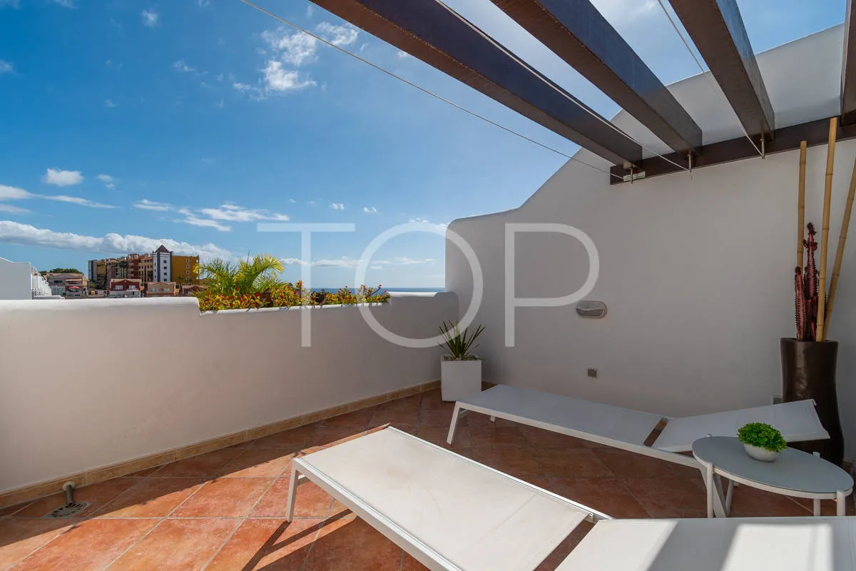 Impresionante dúplex en planta alta con vista al océano en venta en Playa Paraíso