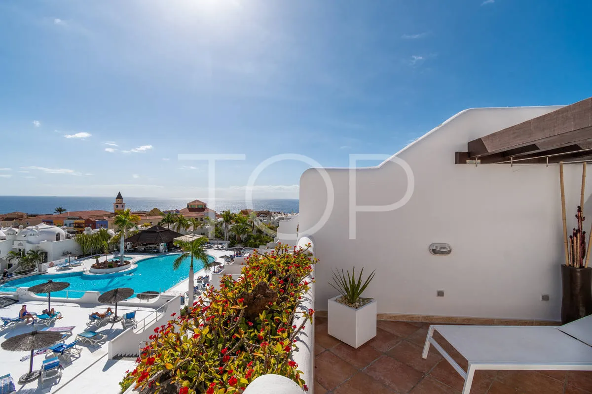 Impresionante dúplex en planta alta con vista al océano en venta en Playa Paraíso