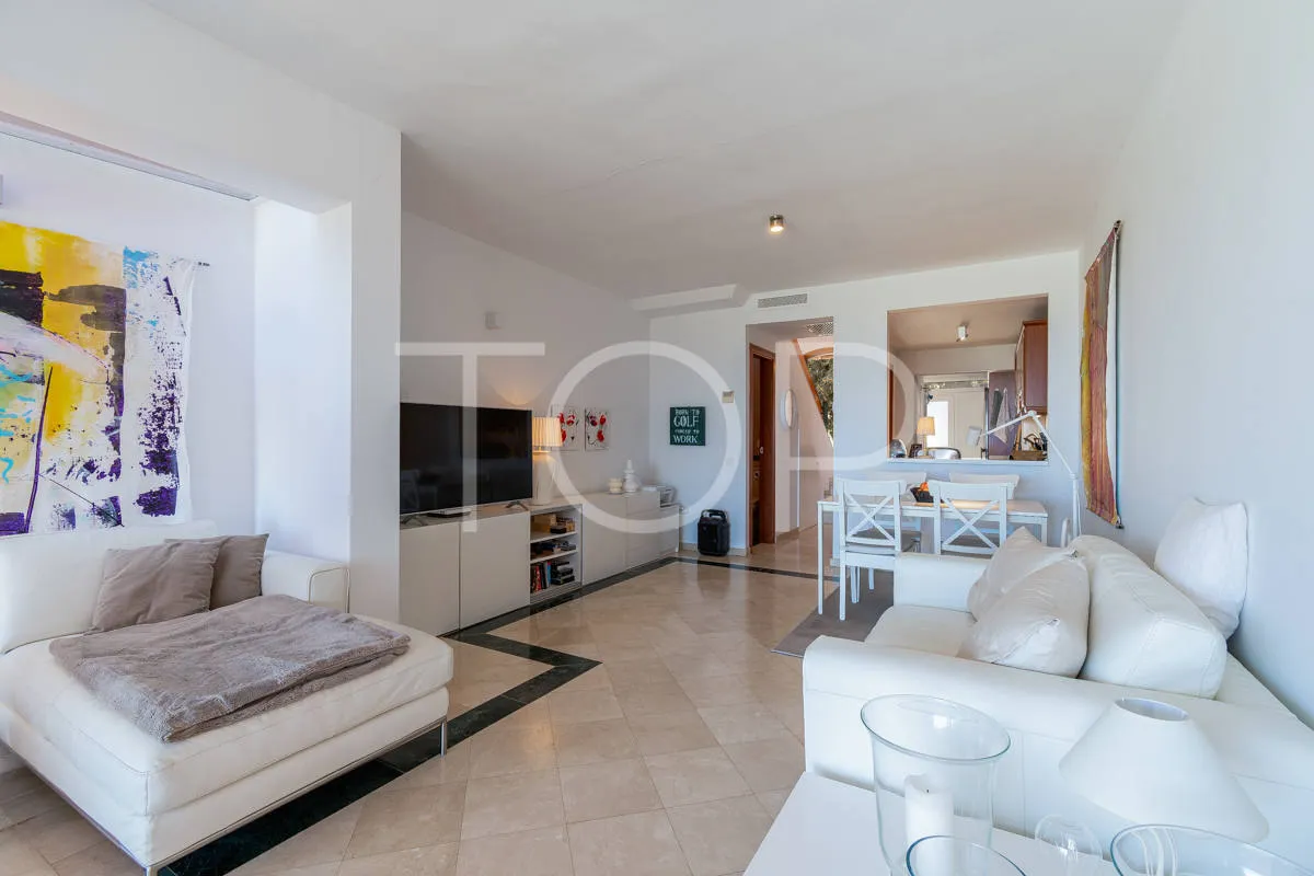 Semi-detached house with fantastic views right on the Costa Adeje golf course