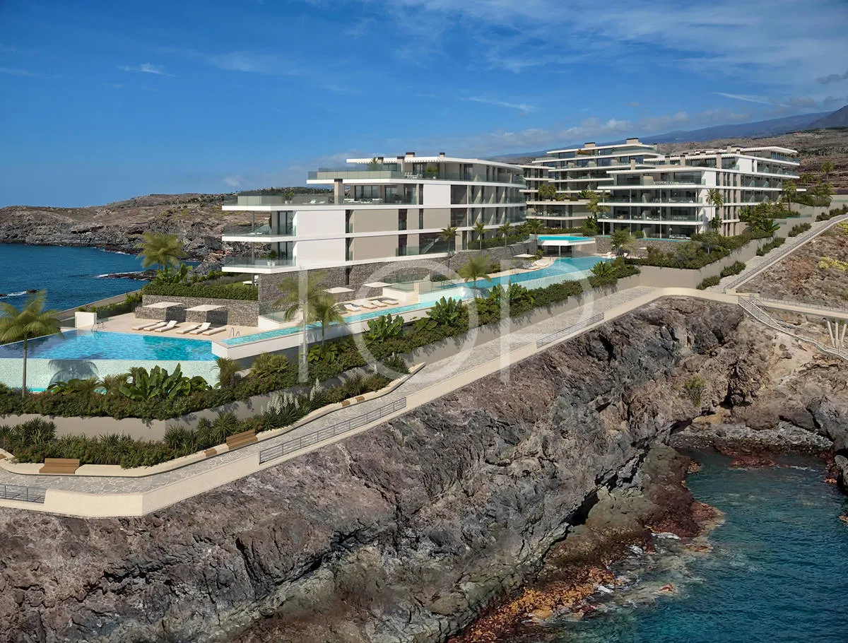 Neubauwohnung mit drei Schlafzimmern direkt am Meer in Rokabella, Costa Adeje