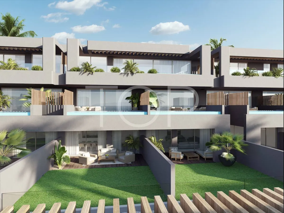 Fantastisches Duplex direkt am Meer mit privatem Pool in der exklusiven Amoenus-Anlage