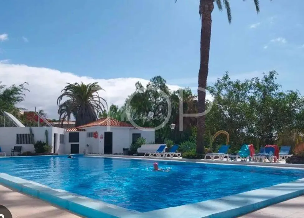 Vollständig renoviertes Haus in Chayofa mit privatem Garten, Terrassen und Meerblick