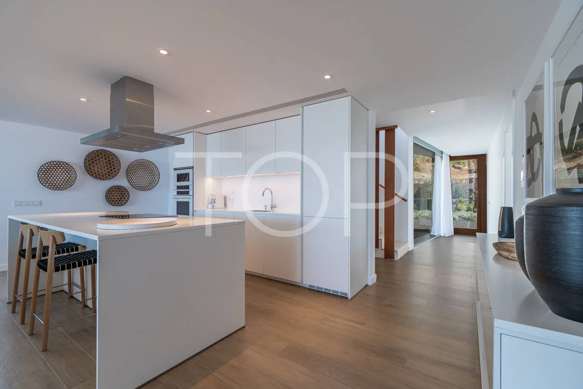 Exclusive three-bedroom luxury villa in Abama Resort