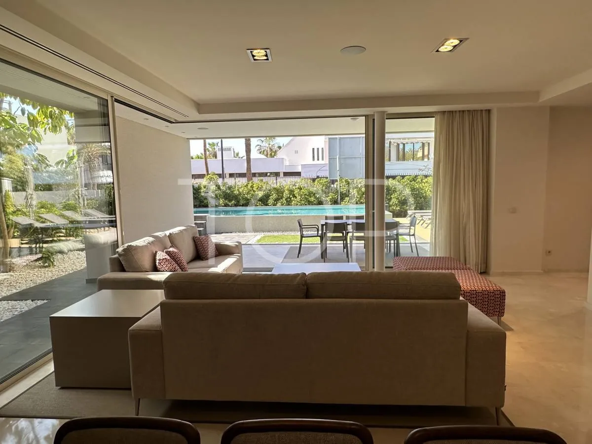 Exclusive Beachfront Luxury Villa in the heart of Playa de Las Americas