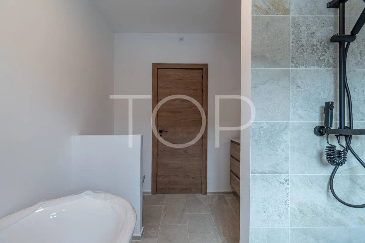 Un oasis de paz entre montañas y mar: Casa exclusiva en Ifonche, sur de Tenerife
