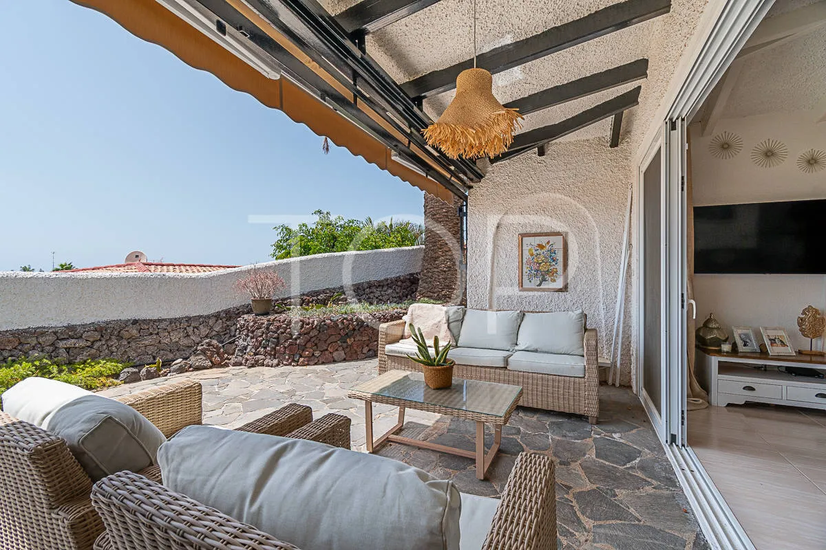 Encantador bungalow en Madroñal con increíbles vistas al mar