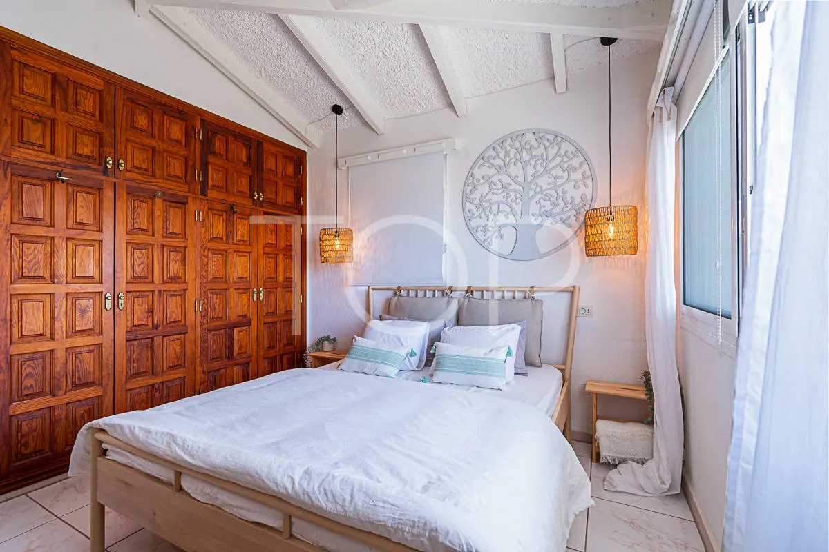 Encantador bungalow en Madroñal con increíbles vistas al mar