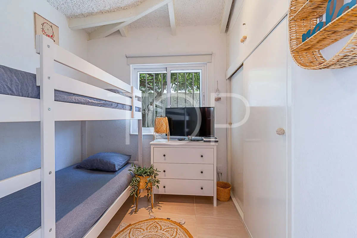 Encantador bungalow en Madroñal con increíbles vistas al mar