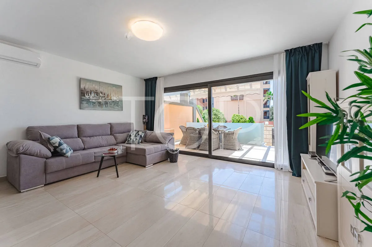 Semi-detached villa with sea views in La Caleta, just steps from the beach