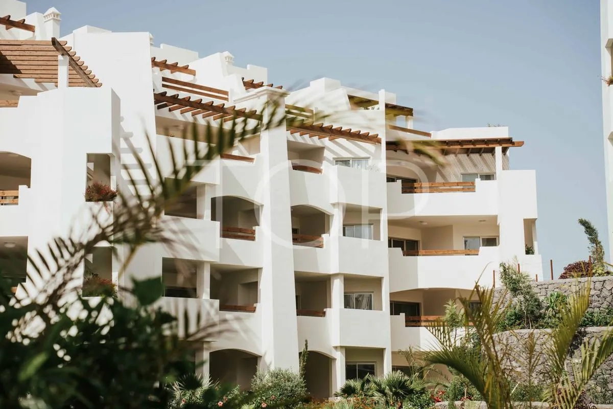 Lujoso ático duplex en el exclusivo complejo Jardines de los Menceyes en Palm-Mar, Arona