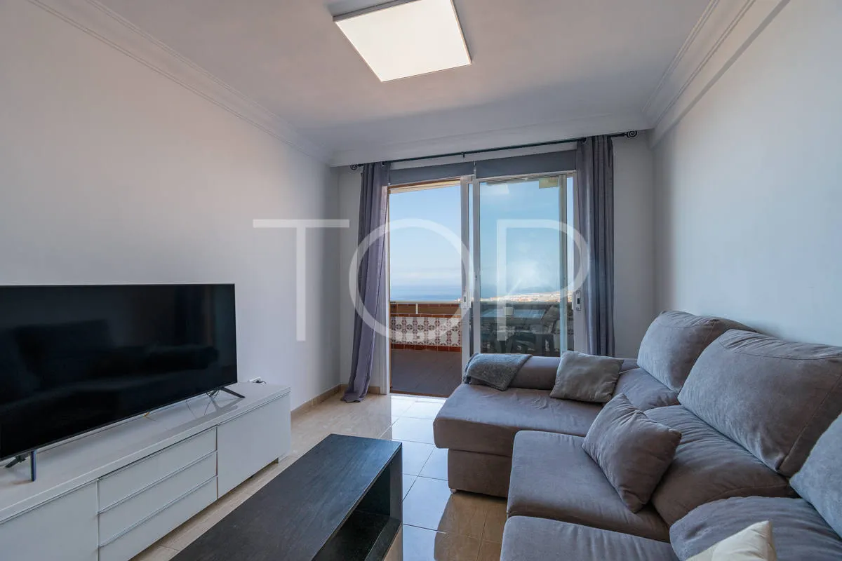 Exclusive apartment with panoramic views to the ocean in Torviscas Alto, Costa Adeje