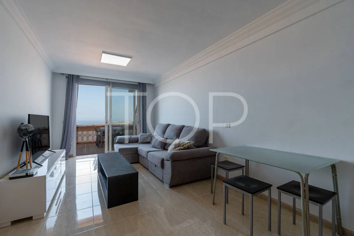Exclusive apartment with panoramic views to the ocean in Torviscas Alto, Costa Adeje