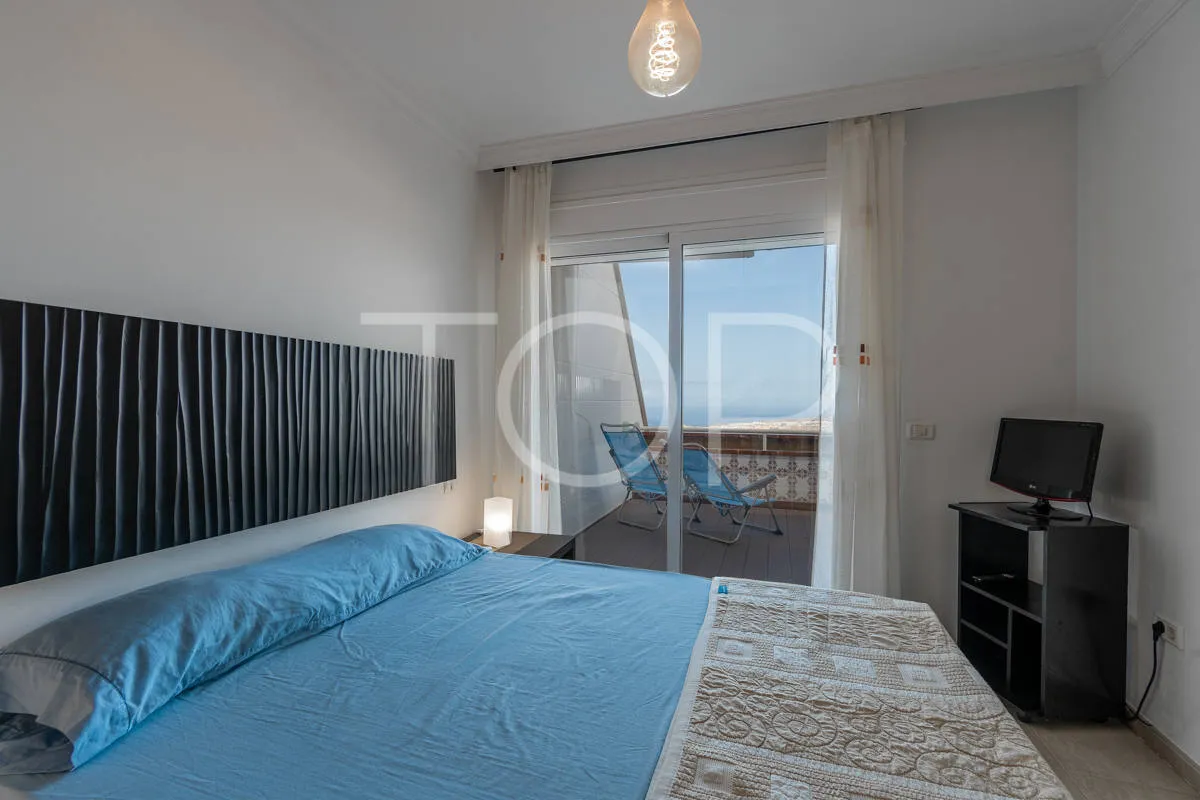 Exclusive apartment with panoramic views to the ocean in Torviscas Alto, Costa Adeje