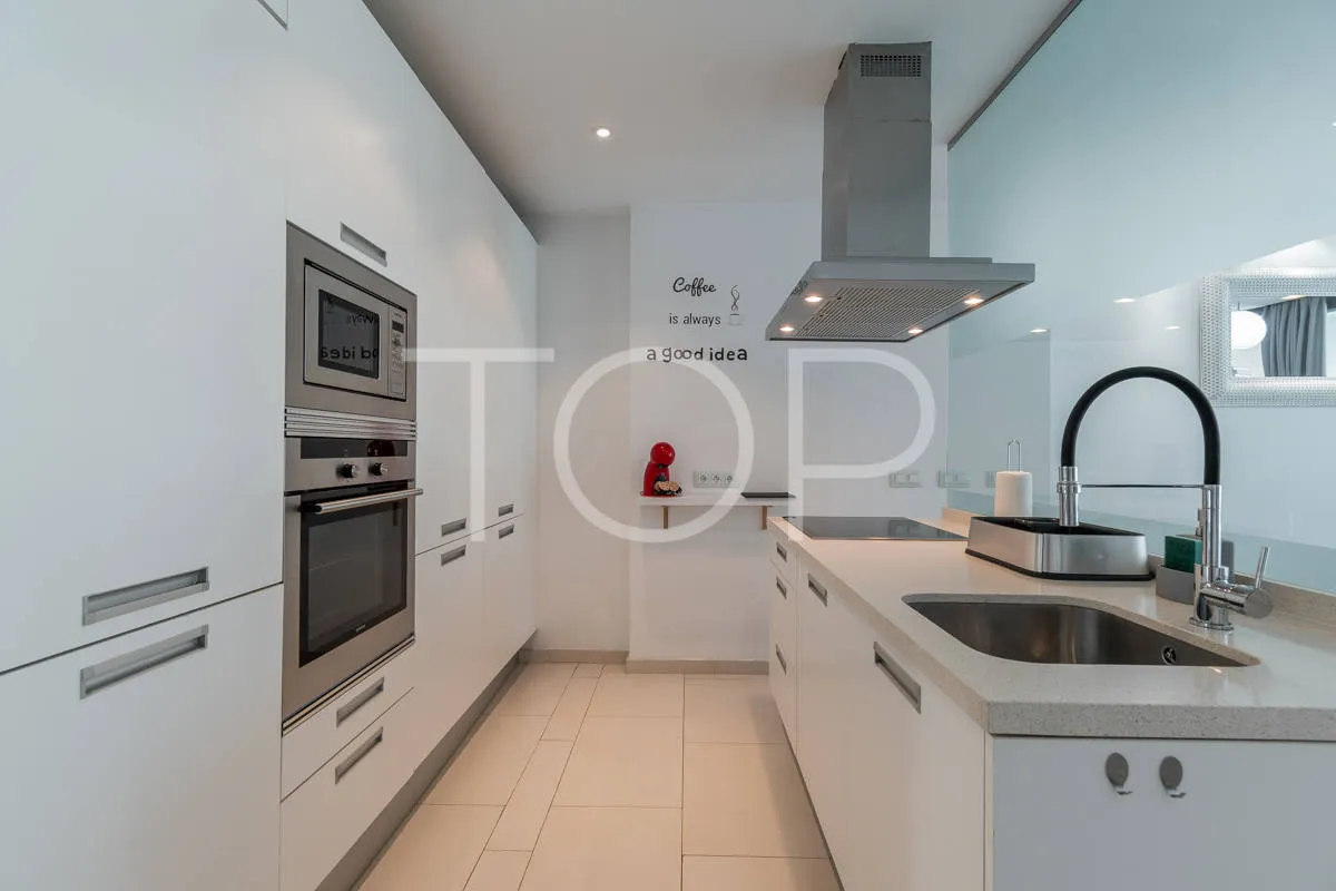 Modern two-bedroom apartment in the exclusive Las Olas complex in Palm-Mar, Arona