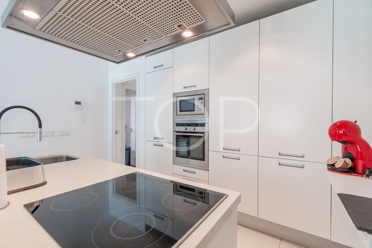 Moderne Zwei-Zimmer-Wohnung in der exklusiven Anlage Las Olas in Palm-Mar, Arona