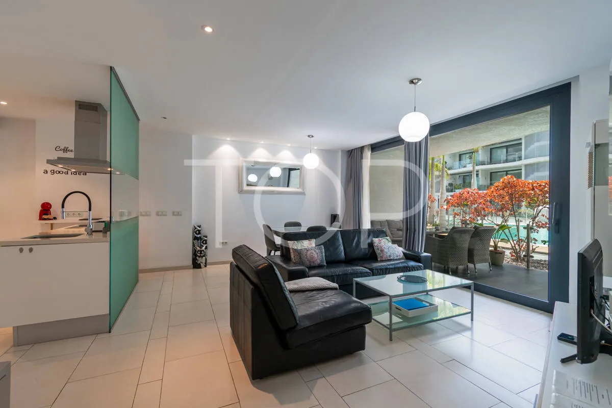 Moderne Zwei-Zimmer-Wohnung in der exklusiven Anlage Las Olas in Palm-Mar, Arona