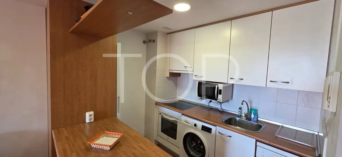 Acogedor apartamento con amplia terraza y vistas al jardín en Playa Paraíso