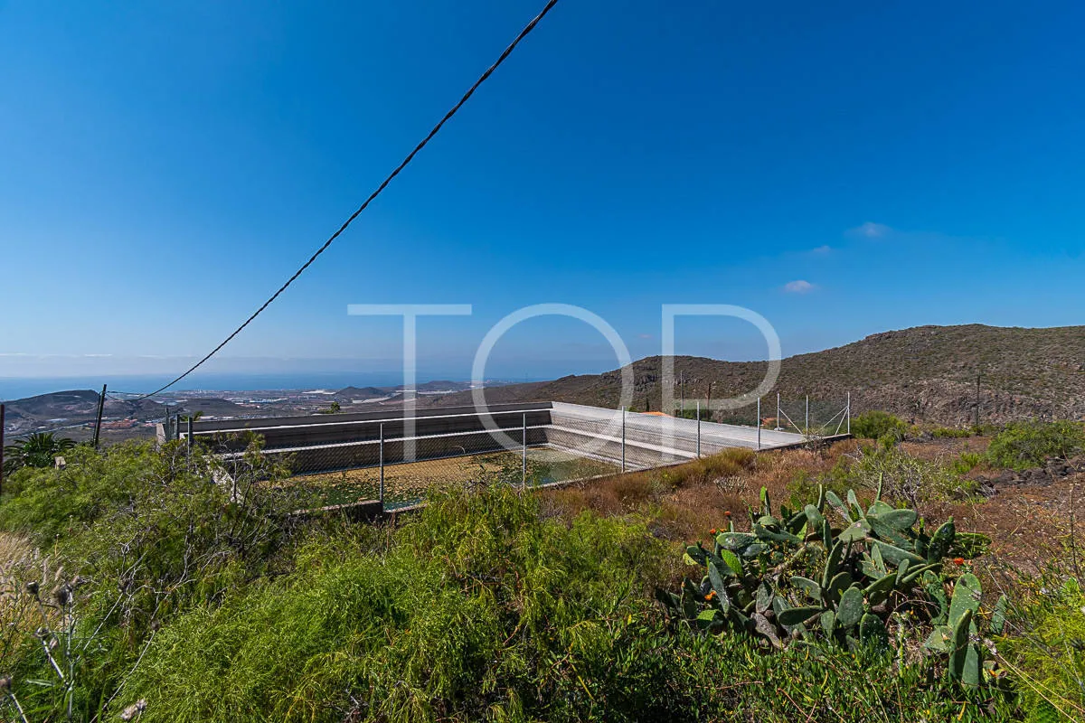 Idílica finca con vistas al mar en venta en San Miguel, Tenerife Sud