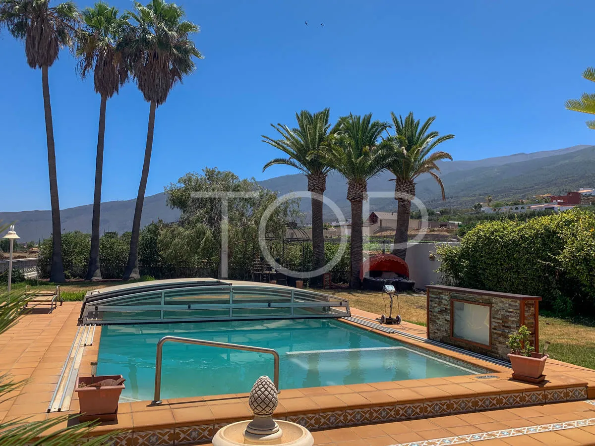 Villa bien mantenida en hermoso paisaje natural en Arafo