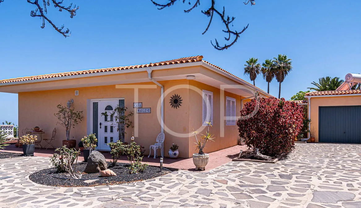 Villa bien mantenida en hermoso paisaje natural en Arafo