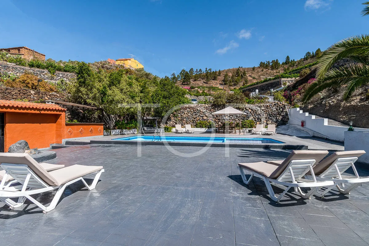 Landhaus mit mehreren Gästehäusern in Los Blanquitos , Granadilla